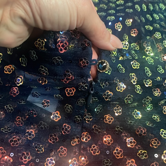 Queen Of Sparkles dress - Picture 2 of 6